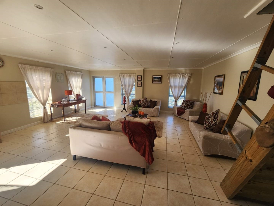 2 Bedroom Property for Sale in Friemersheim Western Cape